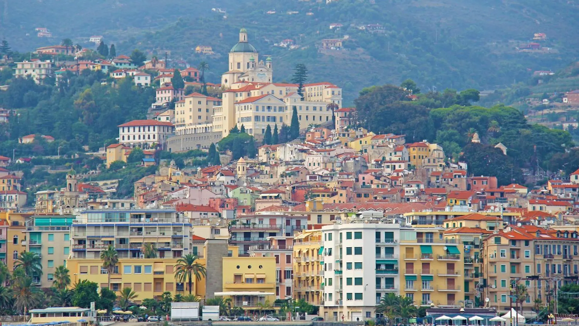 Casa Sanremasca - Happy Rentals Sanremo Italy